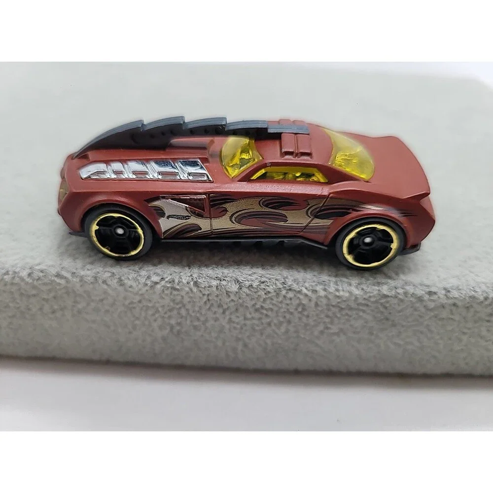 2017 Hot Wheels  Barbaric Diecast Car Brown 1:64